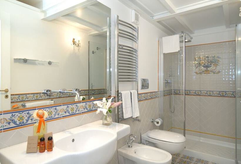 تختخواب و صبحانه Residenza Luce