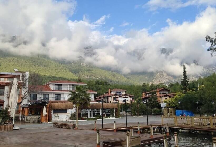 Gokturk Otel