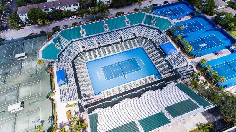 בית מלון כפרי Courtyard By Marriott Delray Beach