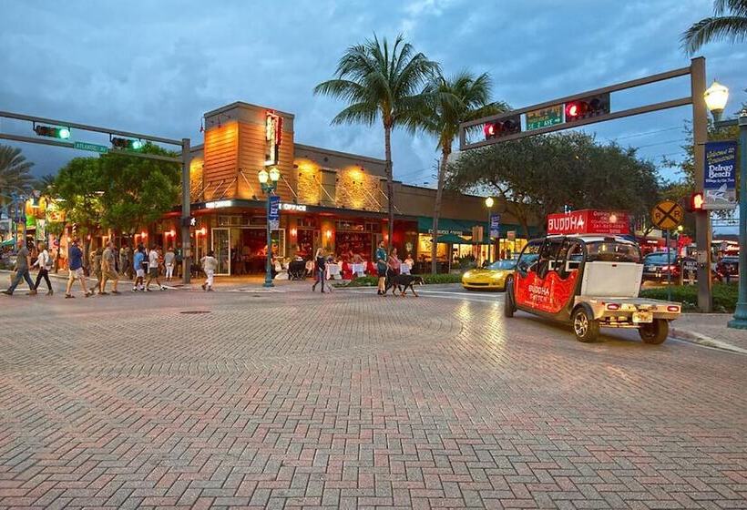 בית מלון כפרי Courtyard By Marriott Delray Beach