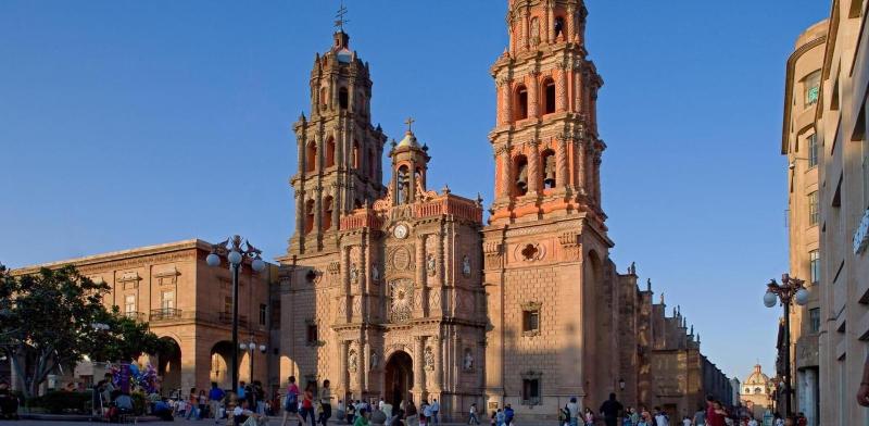 هتل Sand S San Luis Potosí