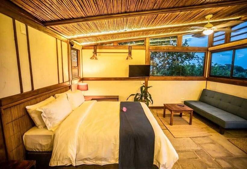 בית מלון כפרי Sky Island Resort