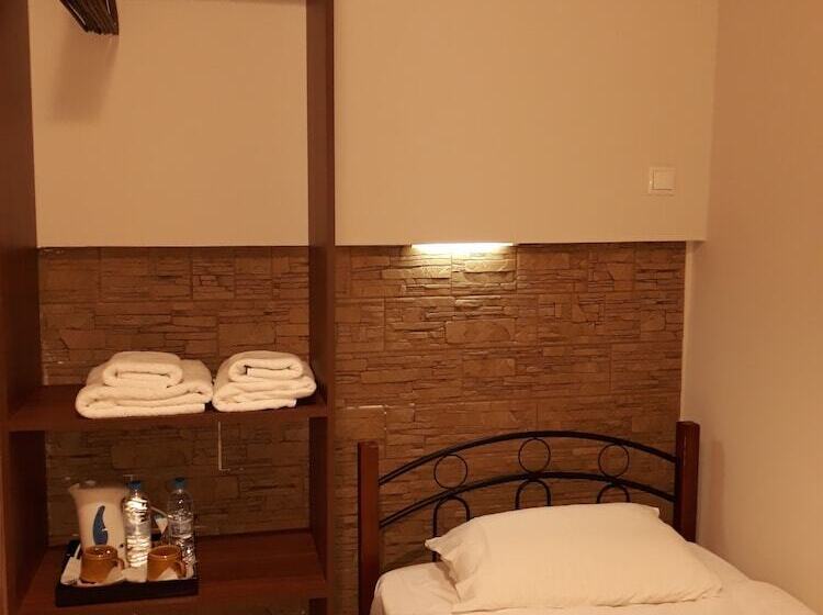 בית מלון כפרי Trifylia