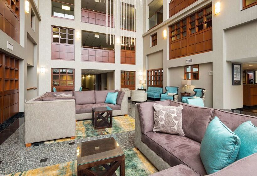 هتل Drury Inn Mobile