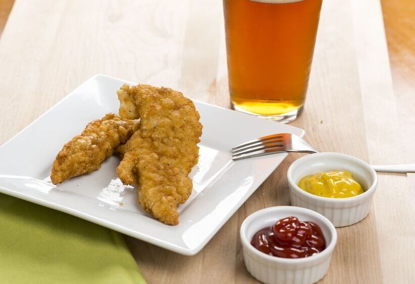 هتل Drury Inn & Suites Greensboro