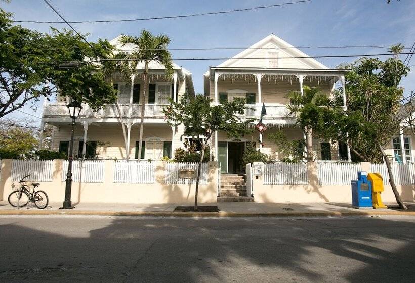 ホテル Duval House