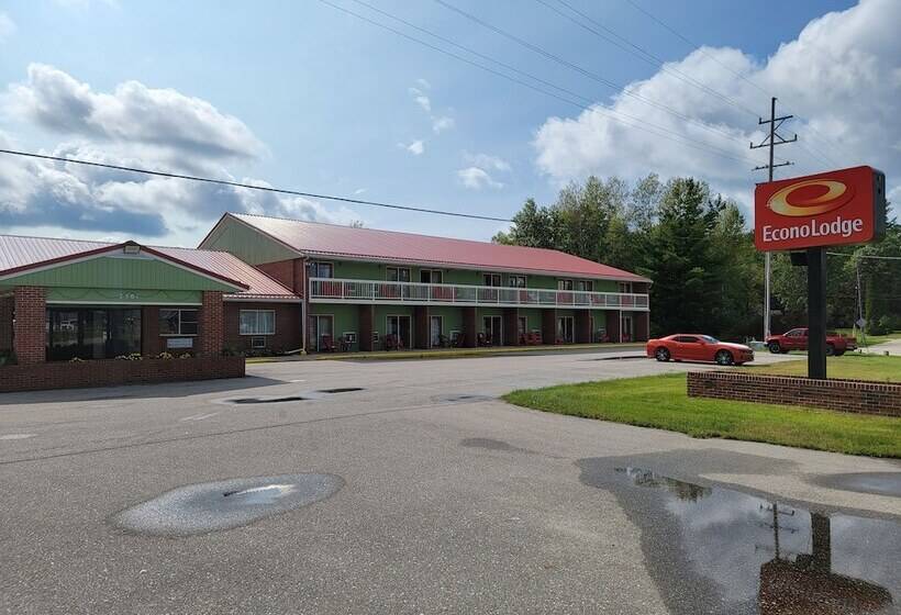 בית מלון כפרי Econo Lodge Cadillac