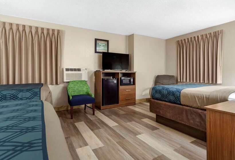 فندق Econo Lodge Hays I 70