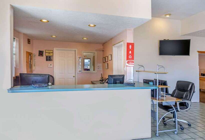 Отель Econo Lodge Socorro