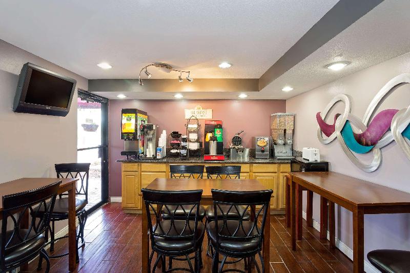 فندق Knights Inn Port Charlotte