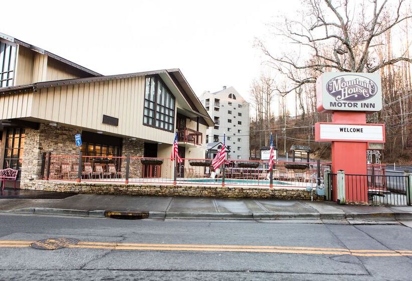 Отель Mountain House Inn