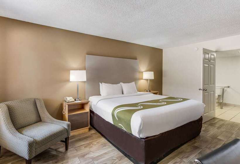 هتل Quality Inn & Suites Hot Springslake Hamilton