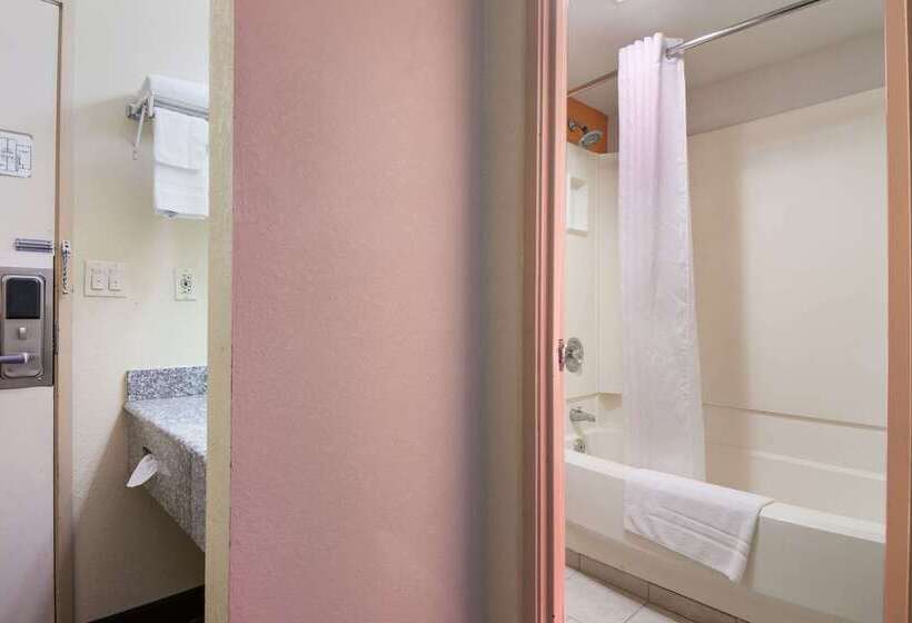 ホテル Rodeway Inn Wormleysburg – Harrisburg