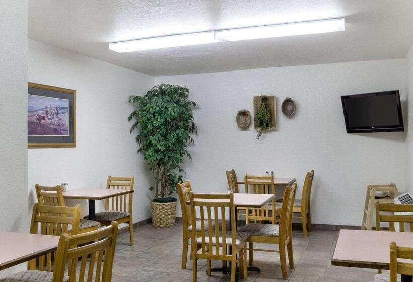 هتل Royal Inn Keystone