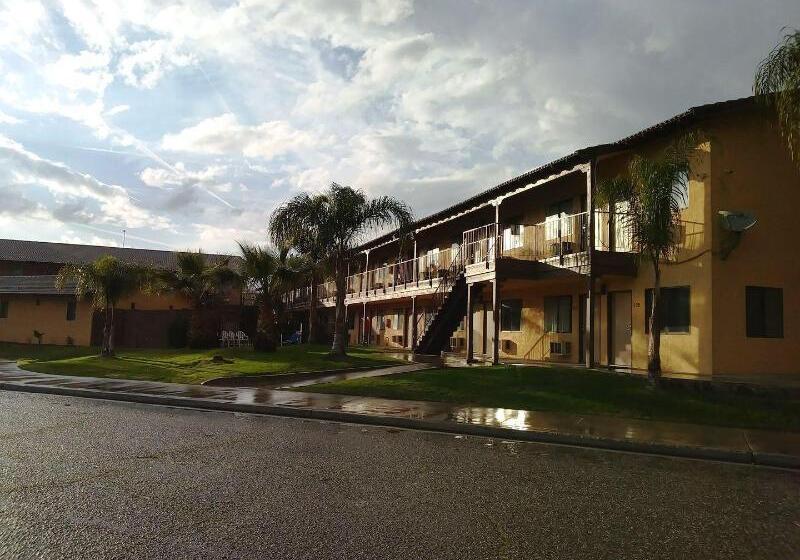 מוטל Best Economy Inn & Suites