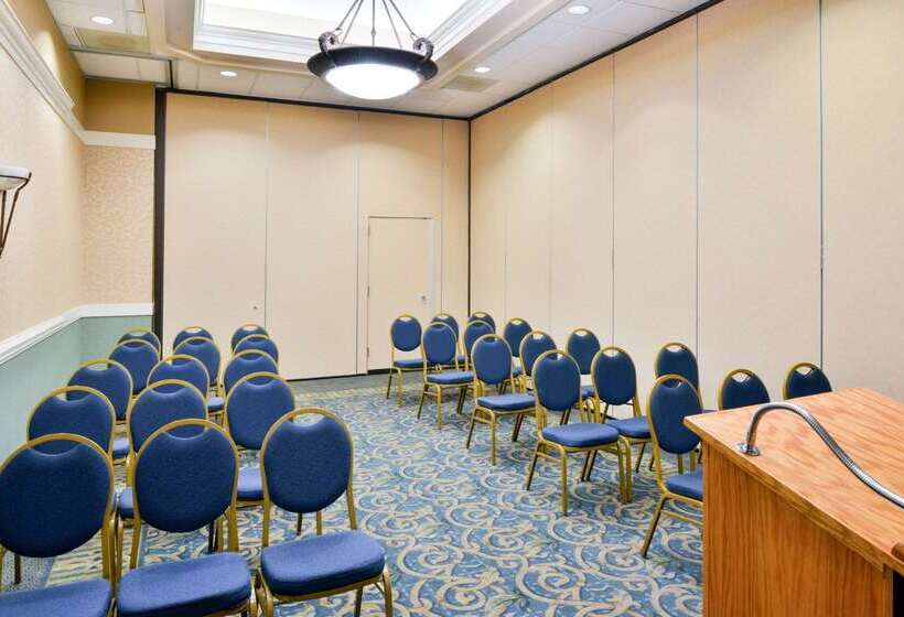 모텔 Quality Inn Dutch Inn