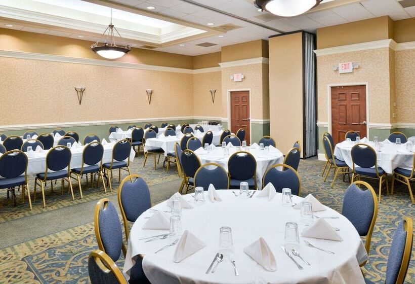 모텔 Quality Inn Dutch Inn