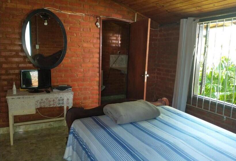 بنسيون Hostel Das Estrelas