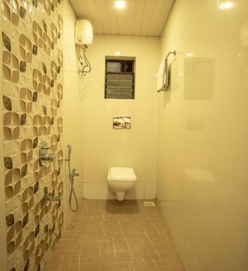 호텔 Apsara Near Jj Hospital