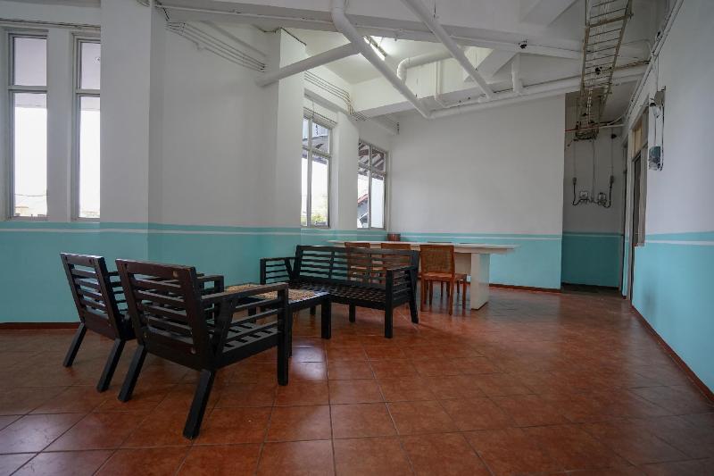 هتل Oyo 1844 Bravo Residence