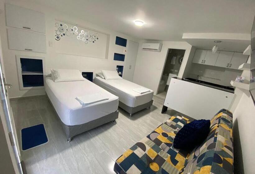 هتل La Casa Blanca