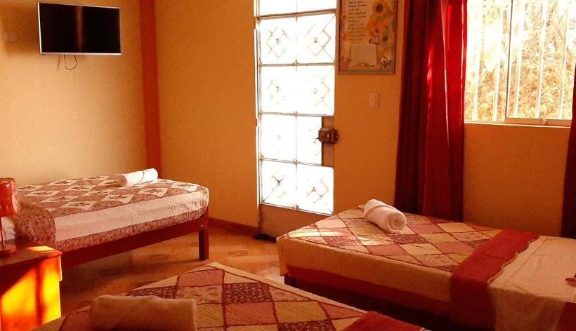 بنسيون Marlon's House Nasca