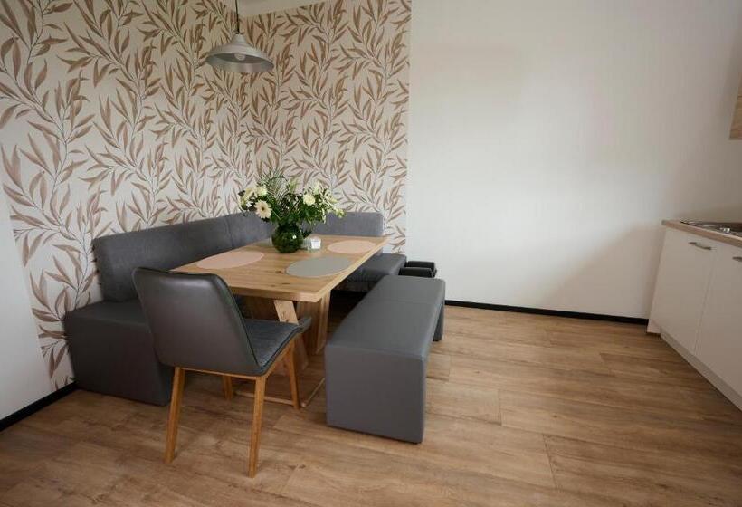 ベッドアンドブレックファースト Laudach Inn