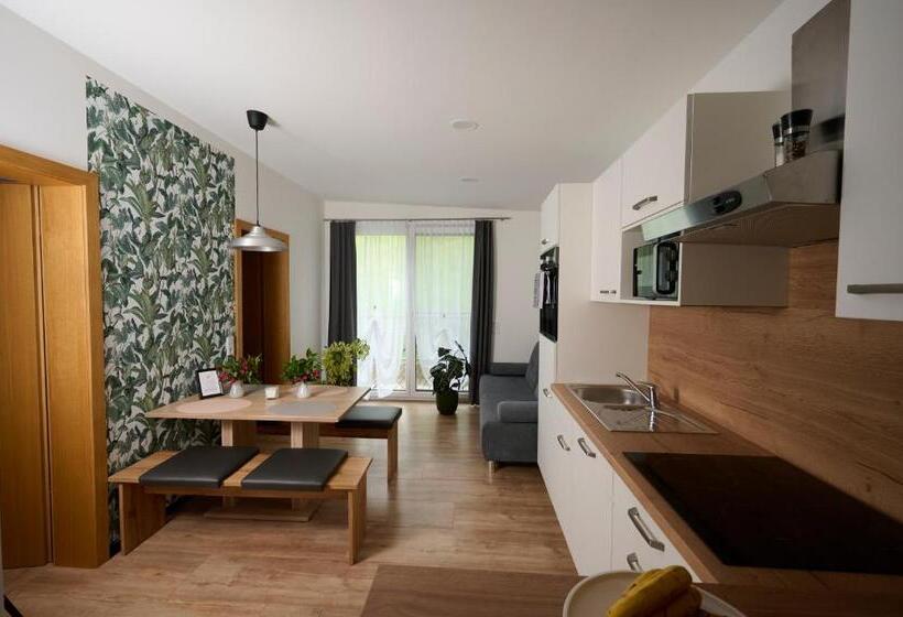 ベッドアンドブレックファースト Laudach Inn