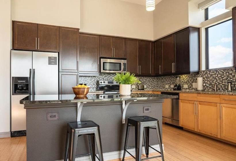 فندق The Guild Downtown | Seaholm