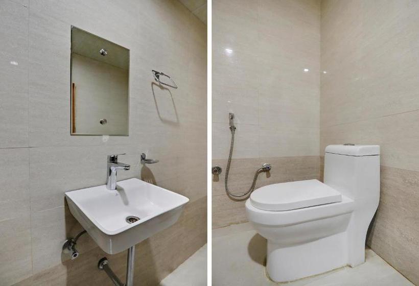 فندق Oyo 49796  Royal Palace