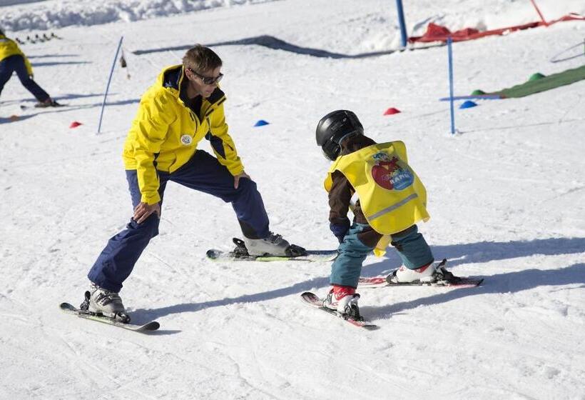 هتل Ramsi, Mein Familien