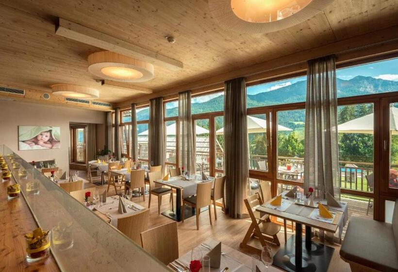 هتل Ramsi, Mein Familien