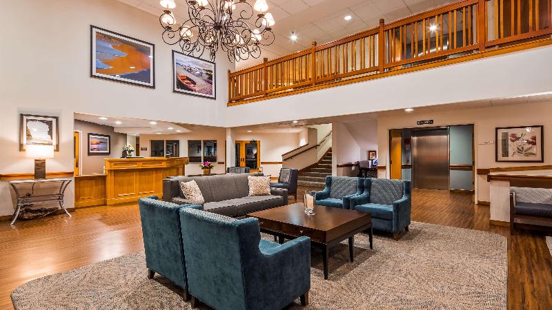 فندق Best Western Plus Edmonds Harbor Inn