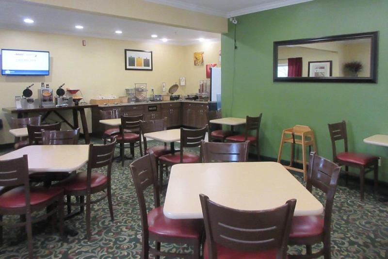 호텔 Clarion Inn Near Wright Patterson  Dayton