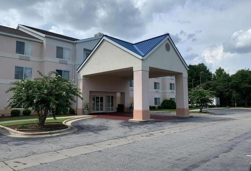 בית מלון כפרי Country Inn & Suites By Radisson, Fayetteville I95, Nc