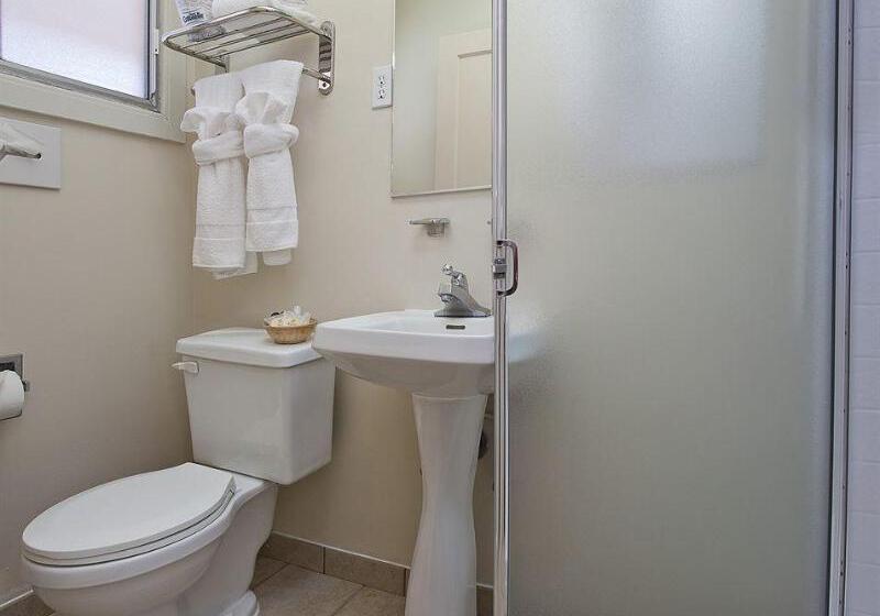 فندق El Camino Inn