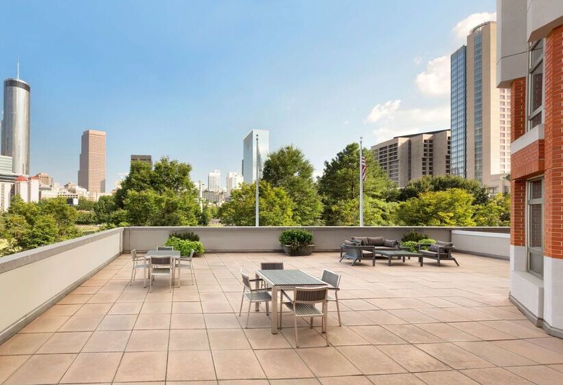 هتل Embassy Suites By Hilton Atlanta At Centennial Olympic Park