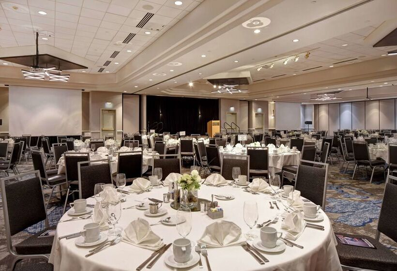 هتل Embassy Suites Charleston
