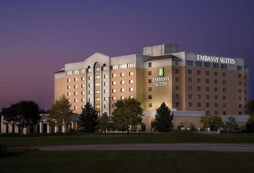 هتل Embassy Suites By Hilton Kansas City International Airport
