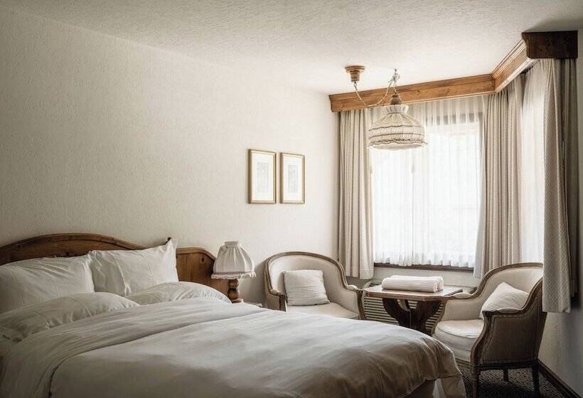 هتل Enzian Inn