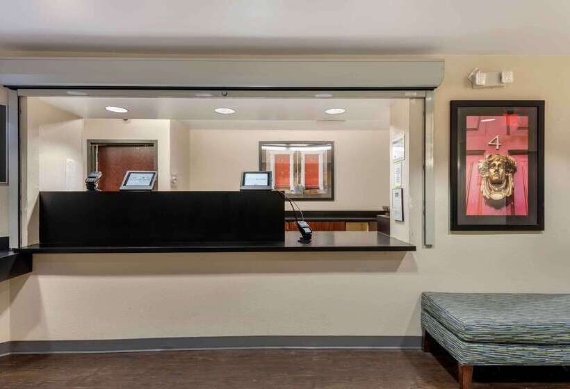 בית מלון כפרי Extended Stay America Select Suites  Minneapolis  Eden Prairie  Valley View Road