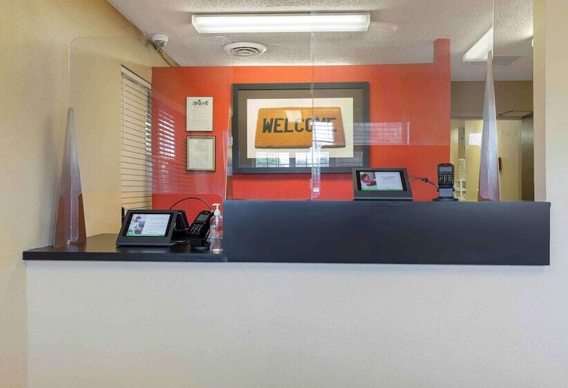 בית מלון כפרי Extended Stay America Select Suites   Columbia   Ft Jackson