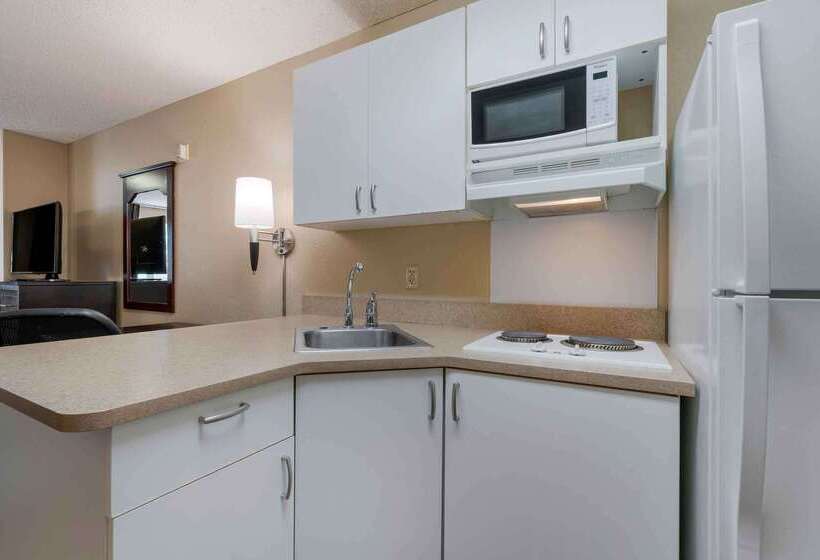 בית מלון כפרי Extended Stay America Suites  Santa Rosa  South