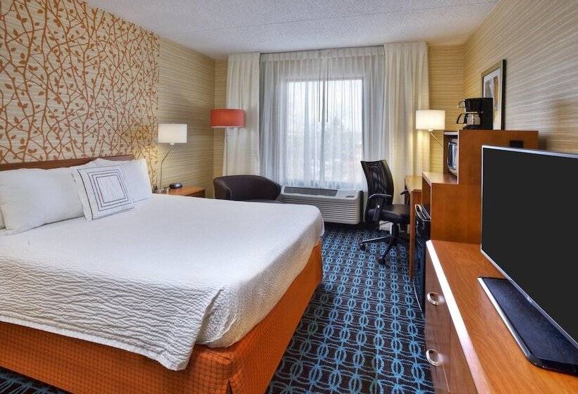 هتل Fairfield Inn Ann Arbor