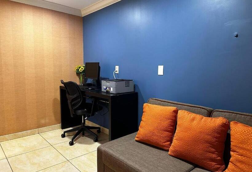 酒店 Best Western Plus Fenton