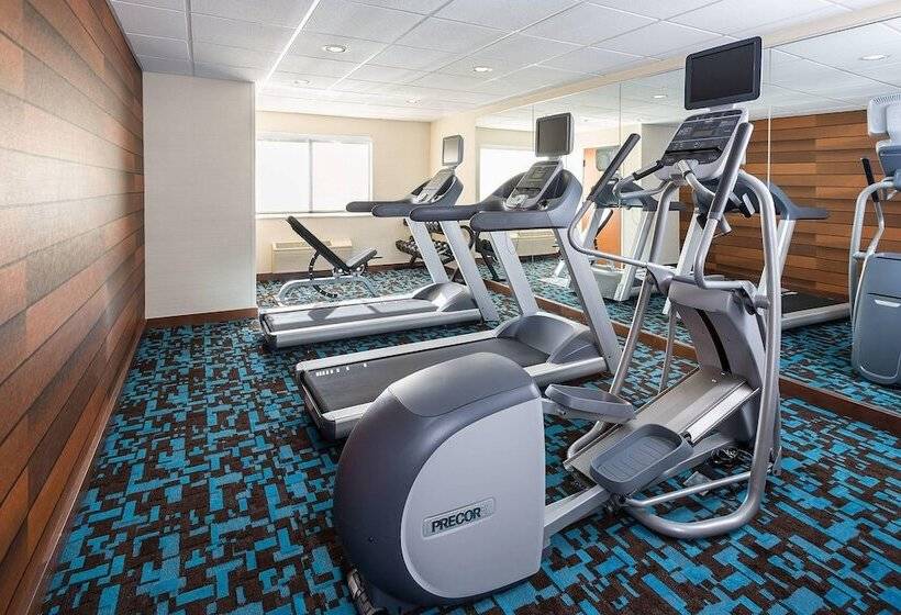 هتل Fairfield Inn & Suites Grand Rapids
