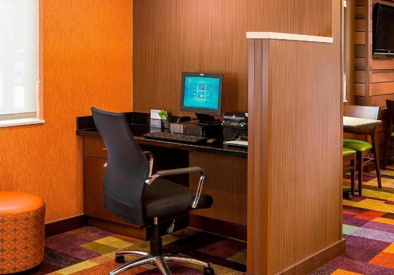هتل Fairfield Inn & Suites Grand Rapids