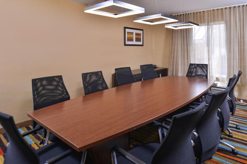 בית מלון כפרי Fairfield Inn & Suites By Marriott Helena