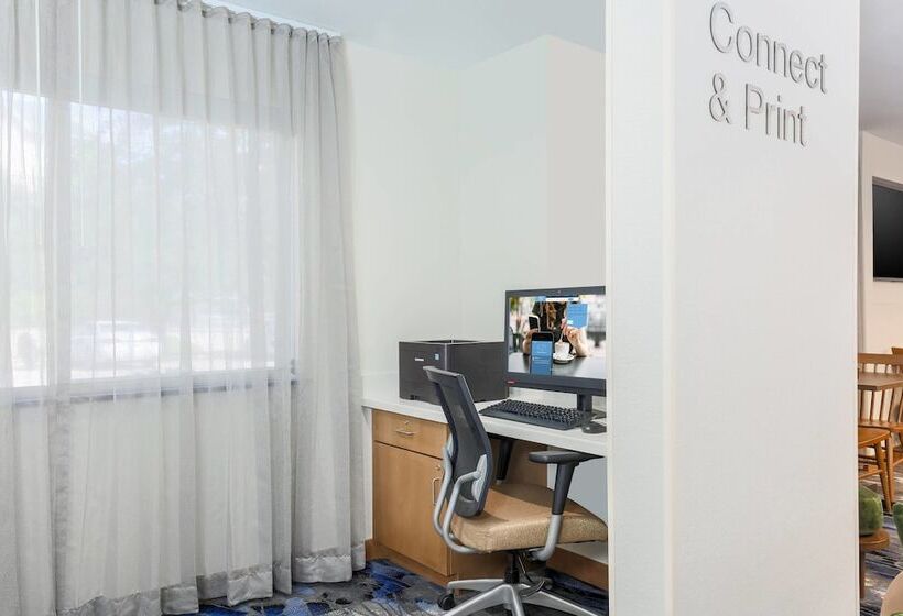 هتل Fairfield Inn & Suites Houston Humble