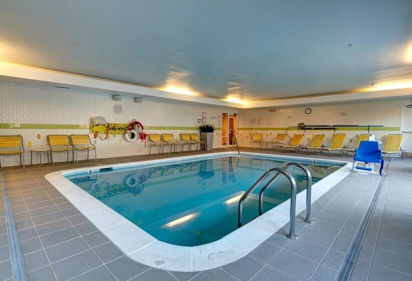 בית מלון כפרי Fairfield Inn And Suites By Marriott Potomac Mills Woodbridge